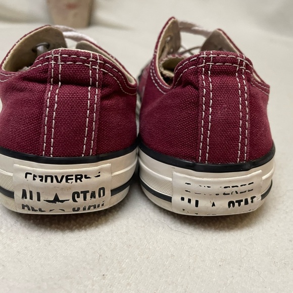 Unisex Converse - Picture 4 of 8